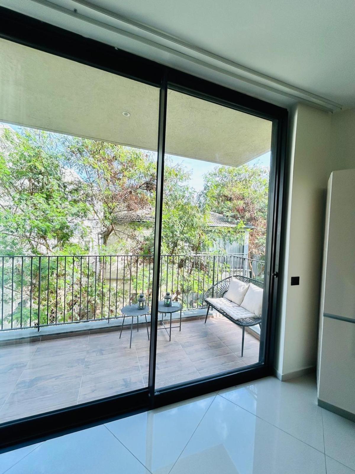 Tel-Aviv Center, Near The Beach, Terrace, 2 People Exterior photo
